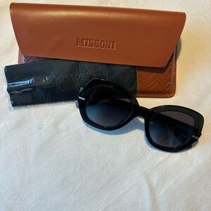 Missoni Elegant Black Sunglasses